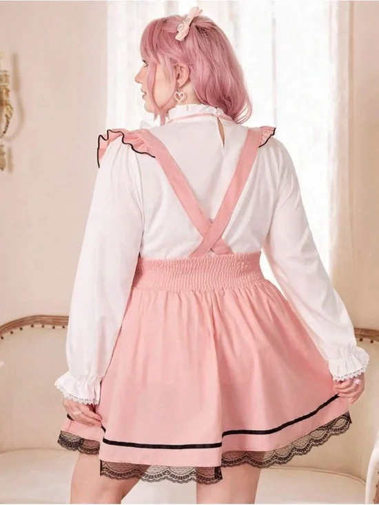 ROMWE Pink A-Line Mini Skirt with Black Trim - Picture 3 of 3